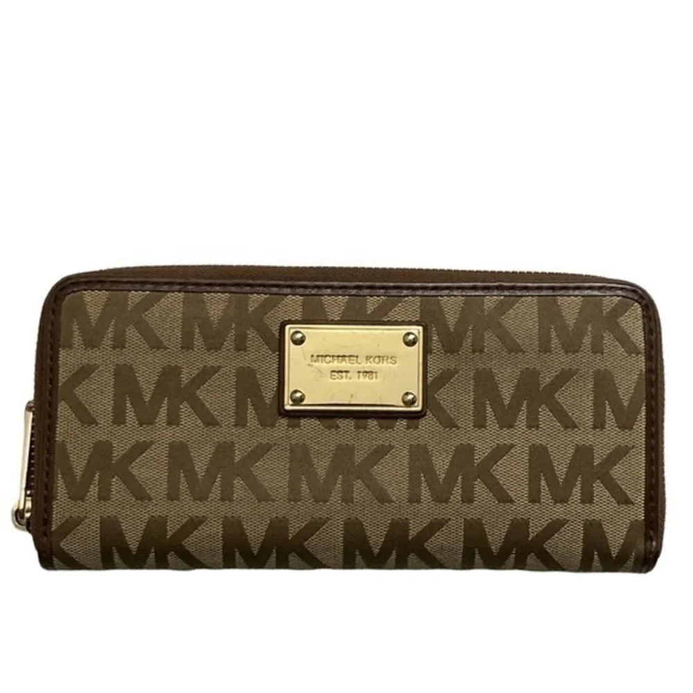 Michael kors signature mk brown and tan clutch zipper wallet